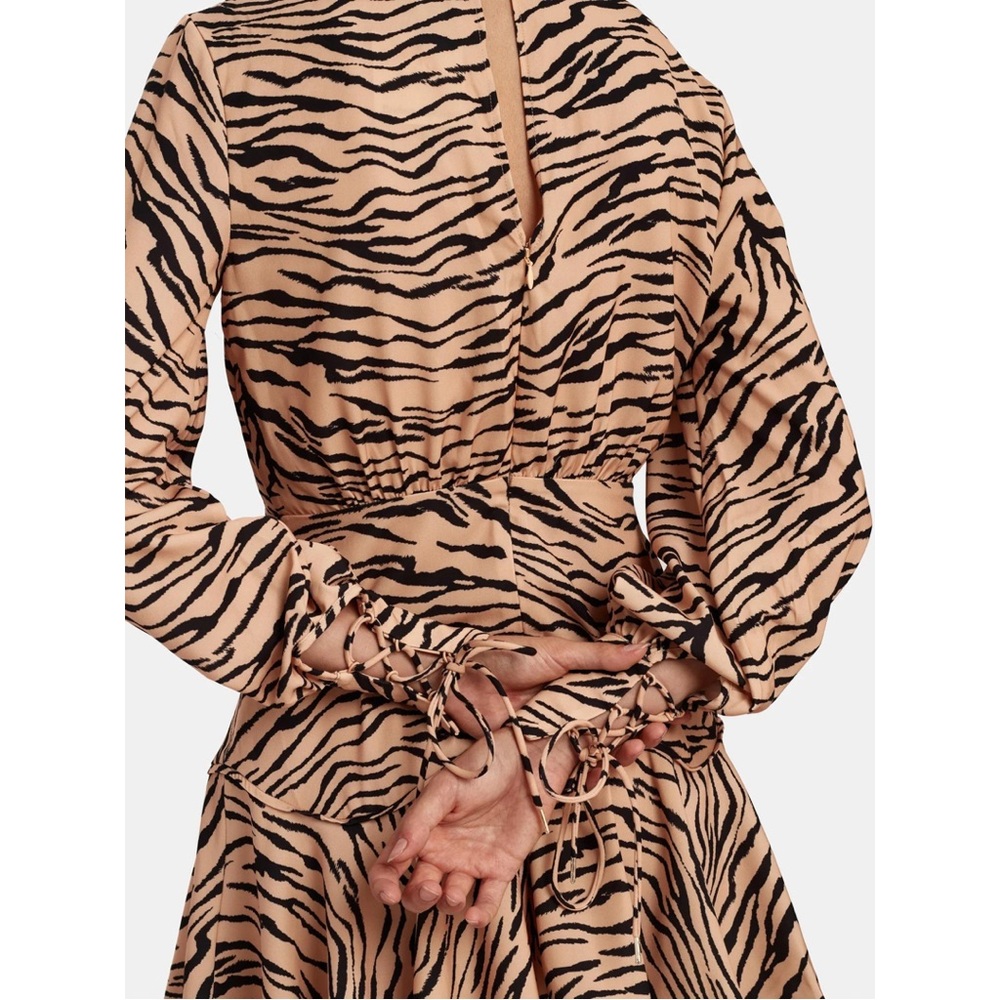 Finders Keepers Romy Long Sleeve Mini Dress In Tiger Print - Picture 11 of 15